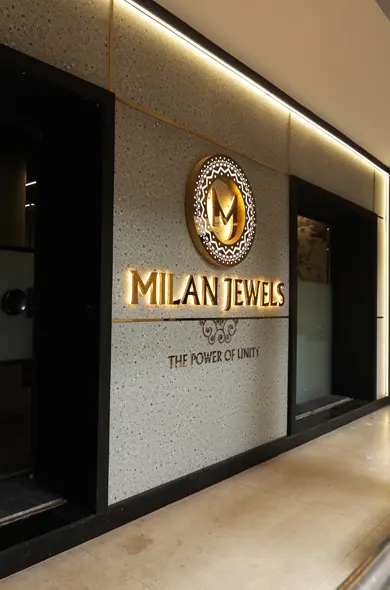 Milan Jewels Zenso Interior